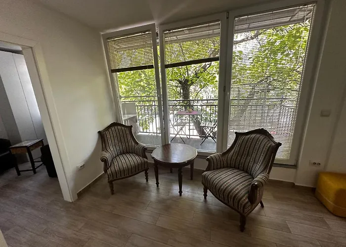 65M2 Apartment, 3 Rooms Skopje, Karpos