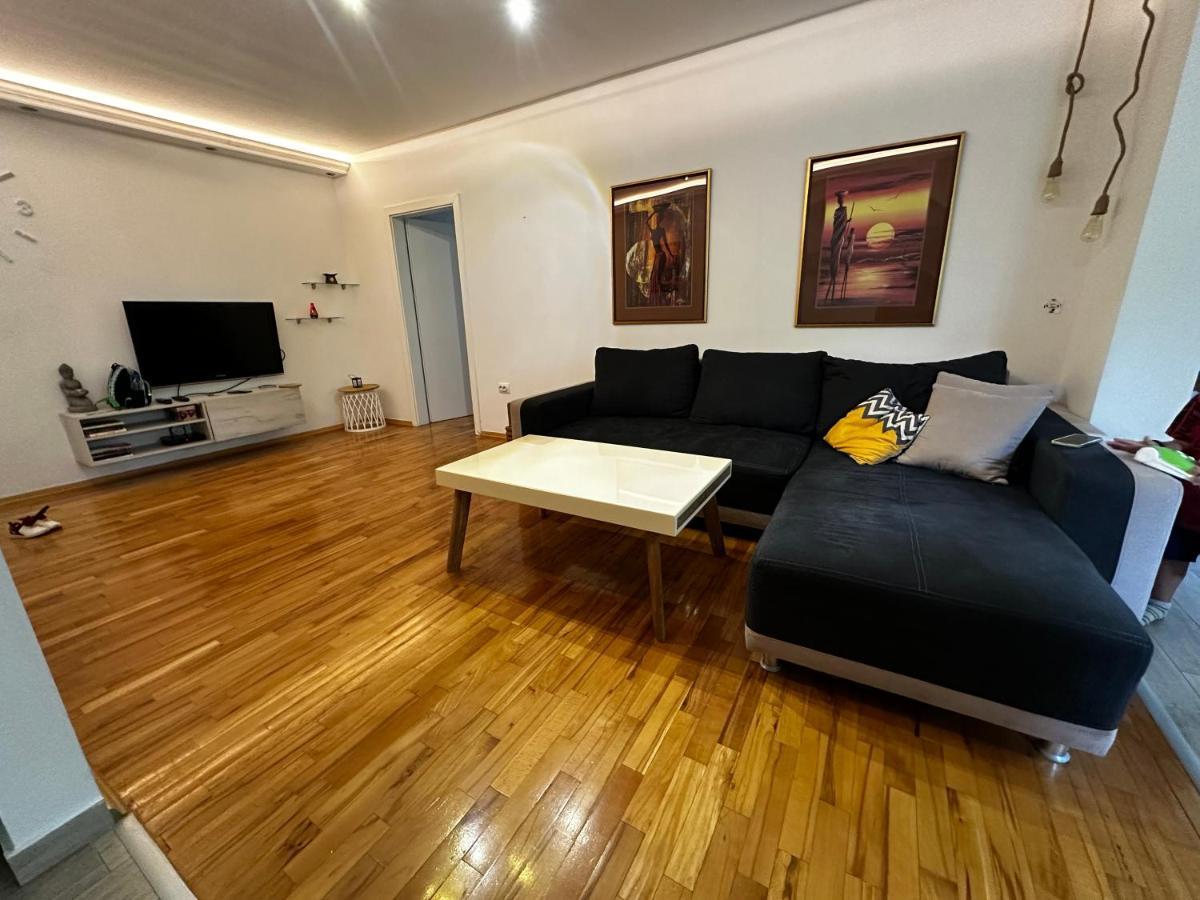 Apartament 65m2 Apartment, 3 Skopje, Karpos Scopia