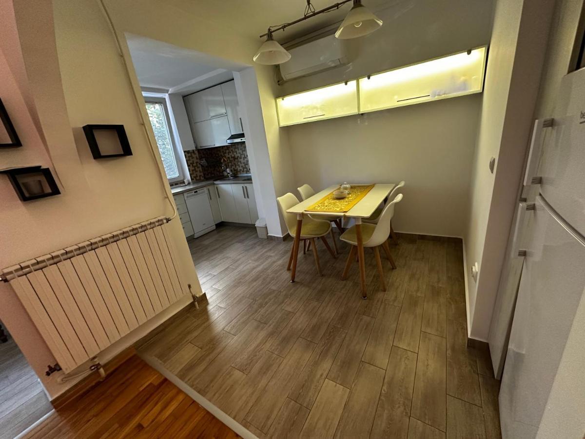 65m2 Apartment, 3 Skopje, Karpos Apartament